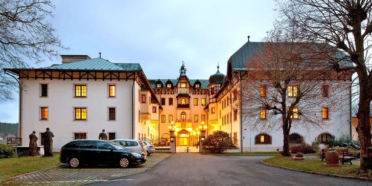 Pobyt v luxusnom rezorte v Mariánskych Lázňach: jedlo, wellness a až 16 procedúr