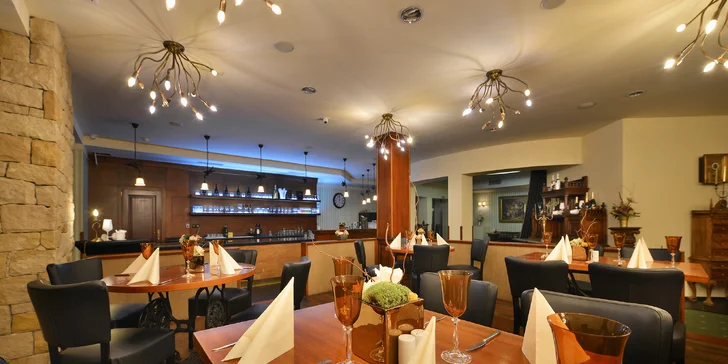 4* hotel v pokojnej časti Mariánskych Lázní: polpenzia, wellness aj procedúry