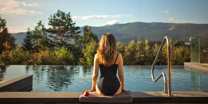 Nový moderný rezort v Sklárskej Porube: raňajky alebo polpenzia, wellness, infinity bazén