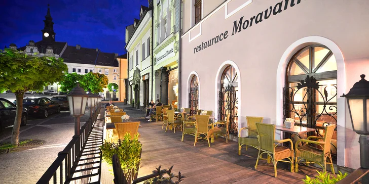 Česká Lípa a Máchov kraj: pobyt v 4* hoteli s polpenziou a wellness, na výber aj dámska jazda