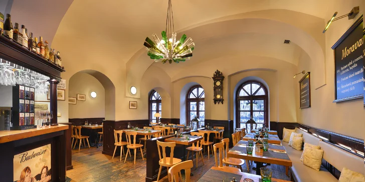 Česká Lípa a Máchov kraj: pobyt v 4* hoteli s polpenziou a wellness, na výber aj dámska jazda