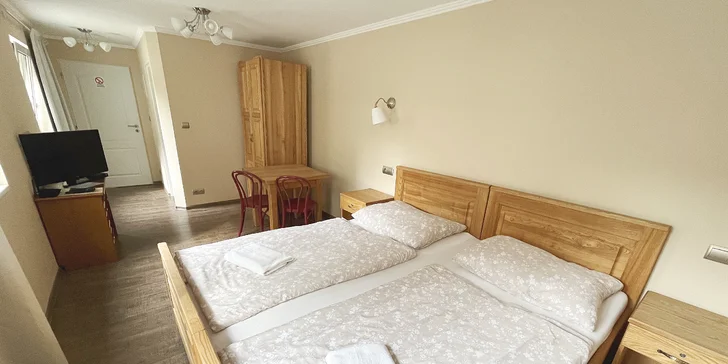 Dovolenka v Jáchymove: raňajky aj zľava na požičanie bicyklov a kolobežiek či do lanového parku