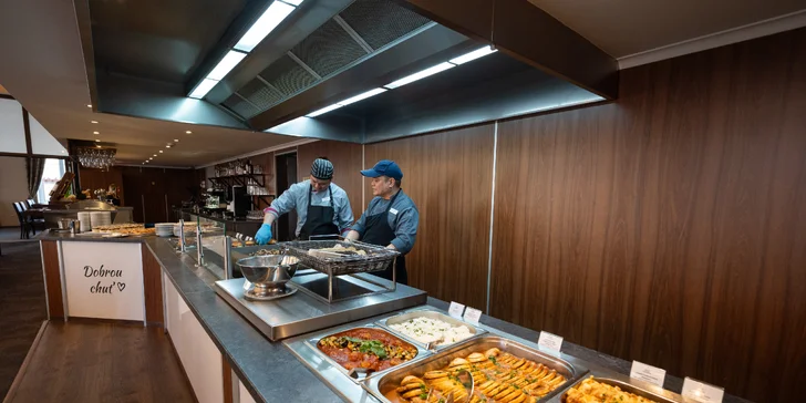 Božský pobyt v Karlových Varoch, super ako darček: wellness procedúry, polpenzia aj varianty s nápojmi