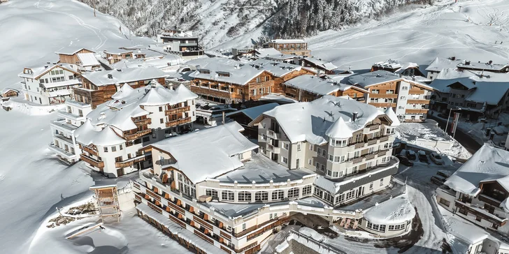 Údolie Ötztal: Hotel Alpenaussicht kúsok od svahu, nádherné výhľady, jedlo aj wellness