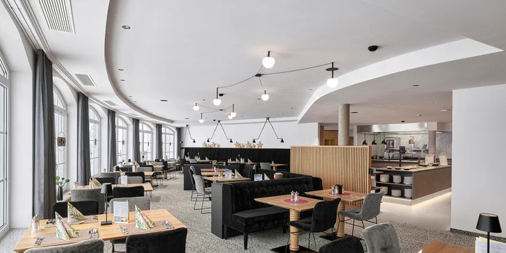 Údolie Ötztal: Hotel Alpenaussicht kúsok od svahu, nádherné výhľady, jedlo aj wellness