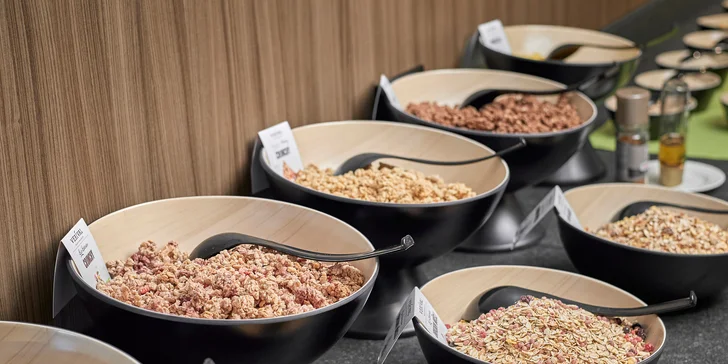 Údolie Ötztal: Hotel Alpenaussicht kúsok od svahu, nádherné výhľady, jedlo aj wellness