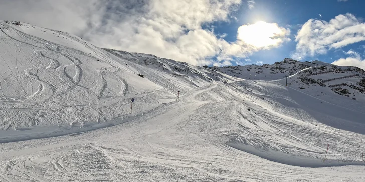 Údolie Ötztal: Hotel Alpenaussicht kúsok od svahu, nádherné výhľady, jedlo aj wellness