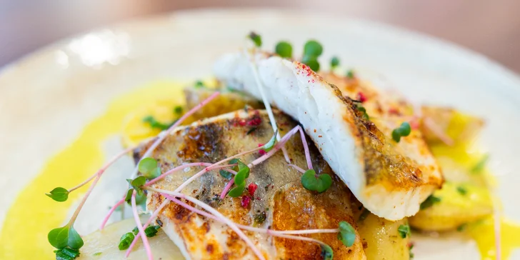 Trojchodové menu alebo kávička s tiramisu v Urpiner restaurant & pub v Banskej Bystrici