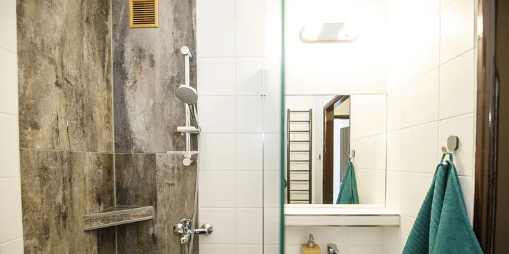 Pobyt v Beskydách až pre 6 osôb: trojizbové apartmány, záhrada s posedením