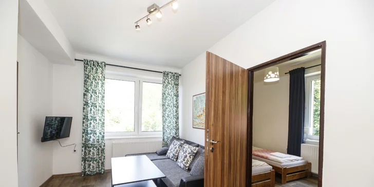 Pobyt v Beskydách až pre 6 osôb: trojizbové apartmány, záhrada s posedením