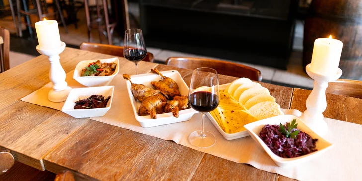 Kačacie hody s pohárom vína pre 4 osoby v Pilsner Restaurant u Kemov