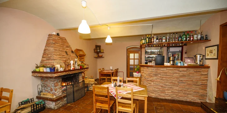 Dovolenka v podhradí Karlštejna: Príroda, pokoj a množstvo turistických zaujímavostí v okolí