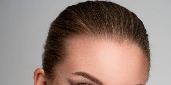 Líčenie, účes aj profesionálne fotenie, ktoré nechajú vašu prirodzenú krásu zažiariť