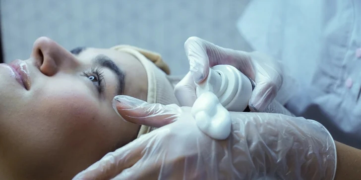 Darčekový poukaz na kozmetické ošetrenia, vizáž či epiláciu