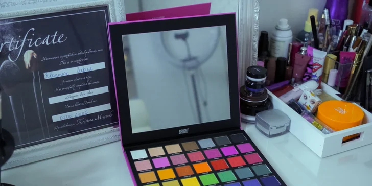 Líčenie, účes aj profesionálne fotenie, ktoré nechajú vašu prirodzenú krásu zažiariť