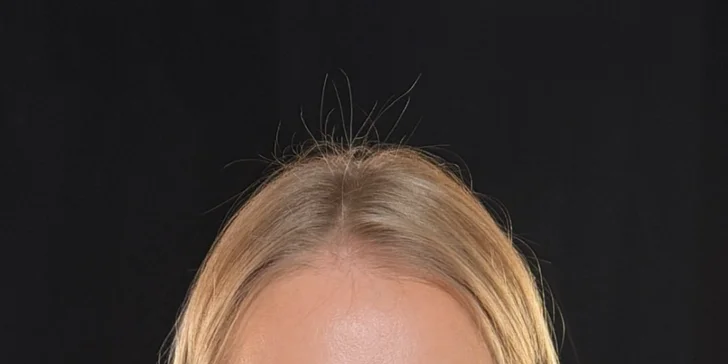 Líčenie, účes aj profesionálne fotenie, ktoré nechajú vašu prirodzenú krásu zažiariť