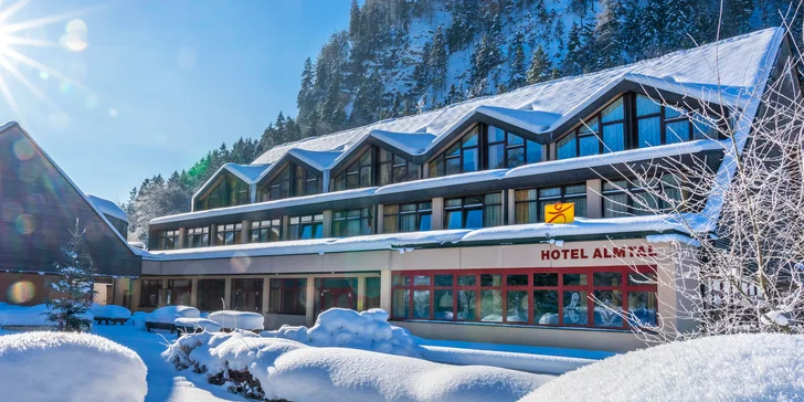 Rodinná dovolenka v Rakúsku: 3* alpský hotel s raňajkami alebo polpenziou, sauna, lyžovanie