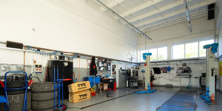 Výmena či prezutie s vyvážením alebo možnosť sezónneho uskladnenia pneumatík či kolies