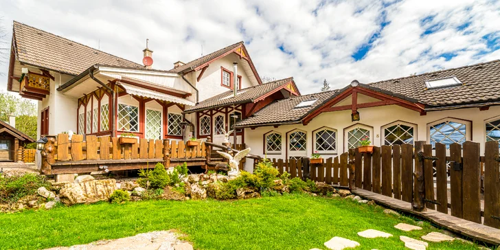 Nezabudnuteľná dovolenka v Tatrách: ubytovanie v rozprávkových zruboch a rodinných apartmánoch