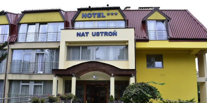 Pobyt v Ustroni s raňajkami alebo polpenziou a neobmedzeným wellness