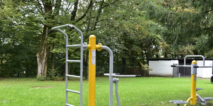 Pobyt v Ustroni s raňajkami alebo polpenziou a neobmedzeným wellness