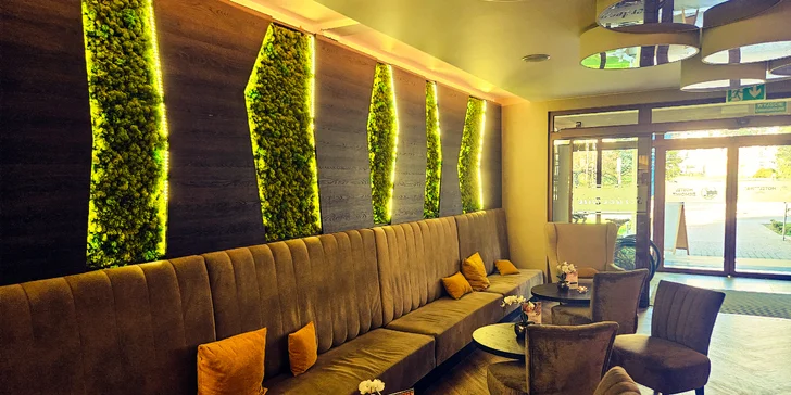 Pobyt v Ustroni s raňajkami alebo polpenziou a neobmedzeným wellness