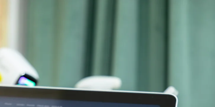 Kozmetické ošetrenia na omladenie pleti: Kolagénové nite, Carboxyterapia alebo mezopeeling