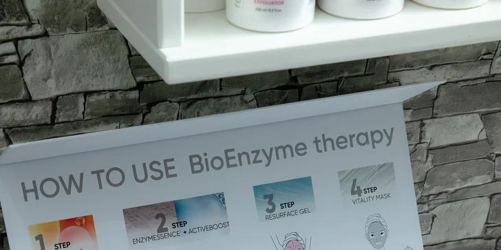 Kozmetické ošetrenia na omladenie pleti: Kolagénové nite, Carboxyterapia alebo mezopeeling