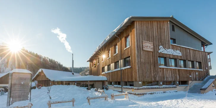 Aktívna rodinná dovolenka v Annabergu: 3* hotel s polpenziou, sauna, karta výhod