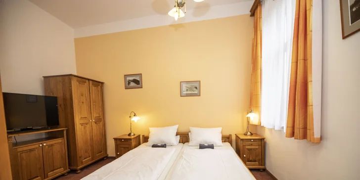 Aktívna dovolenka v Krkonošiach: rodinný penzión s raňajkami alebo polpenziou, wellness, zľava na športy