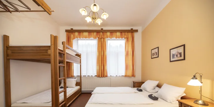 Aktívna dovolenka v Krkonošiach: rodinný penzión s raňajkami alebo polpenziou, wellness, zľava na športy