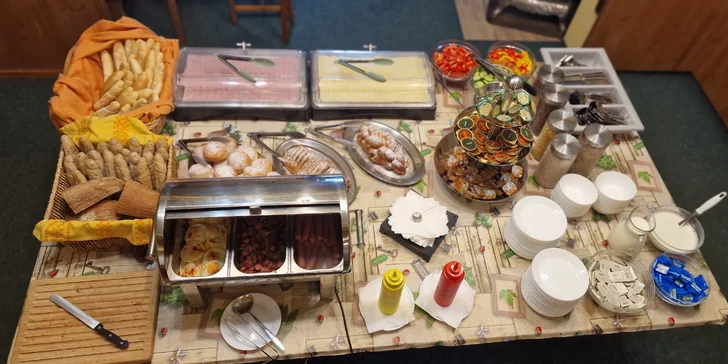 Aktívna dovolenka v Krkonošiach: rodinný penzión s raňajkami alebo polpenziou, wellness, zľava na športy