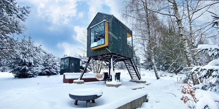 Pobyt v modernom a útulnom posede na Vysočine: vonkajšie ohnisko, kuchynka aj plnohodnotná kúpeľňa