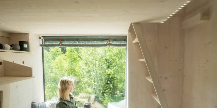 Pobyt v modernom a útulnom posede na Vysočine: vonkajšie ohnisko, kuchynka aj plnohodnotná kúpeľňa