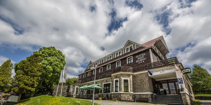 Oddych uprostred Harrachova: ubytovanie, polpenzia a neobmedzený vstup do wellness