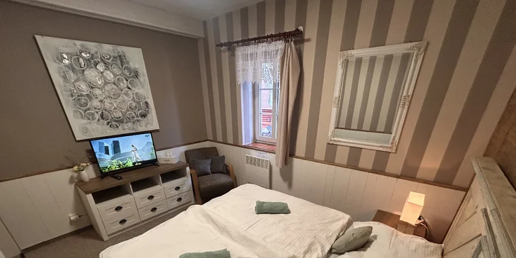 Penzión v obci Pec pod Sněžkou s raňajkami alebo polpenziou, saunou aj tenisom