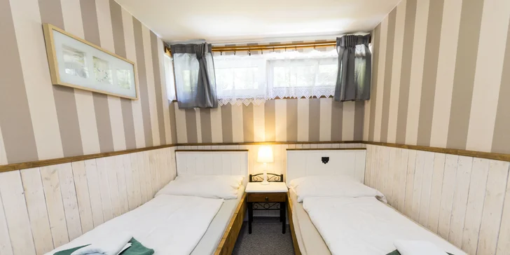 Penzión v obci Pec pod Sněžkou s raňajkami alebo polpenziou, saunou aj tenisom