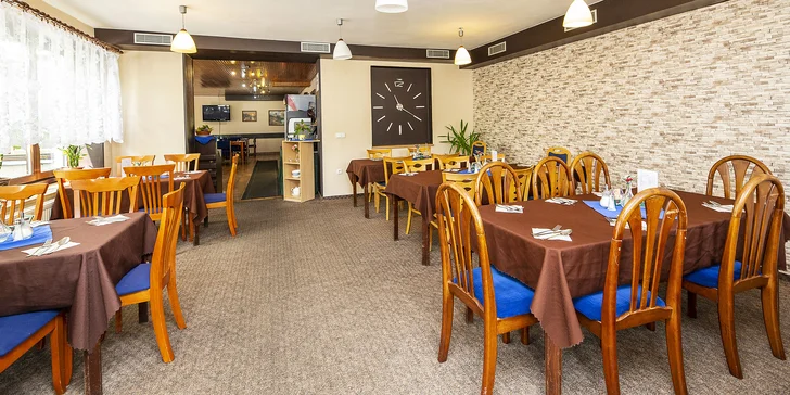 Pobyt v hoteli v centre Harrachova vrátane polpenzie aj špeciálna silvestrovská varianta