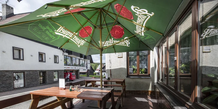 Pobyt v hoteli v centre Harrachova vrátane polpenzie aj špeciálna silvestrovská varianta