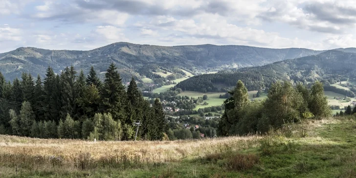 Pobyt v hoteli v centre Harrachova vrátane polpenzie aj špeciálna silvestrovská varianta