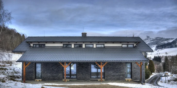 Dovolenka na Dolnej Morave: moderné poschodové apartmány, výhľad na Stezku v oblakoch, zjazdovky