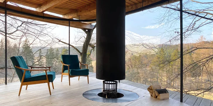 Romantika s výhľadom na ovčiu pastvinu: treehouse s krásnym krbom len pre vás dvoch