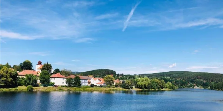 Pohodový pobyt s raňajkami alebo polpenziou v strednom Povltaví