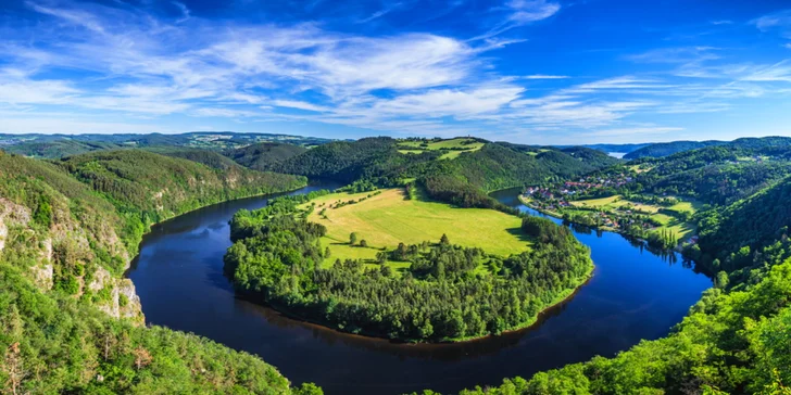 Pohodový pobyt s raňajkami alebo polpenziou v strednom Povltaví