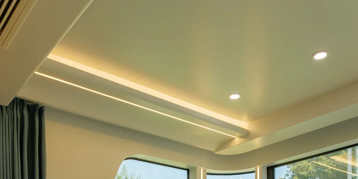 Netradičný pobyt na Zemplíne: kapsulový dom s wellness a možnosťou stravy