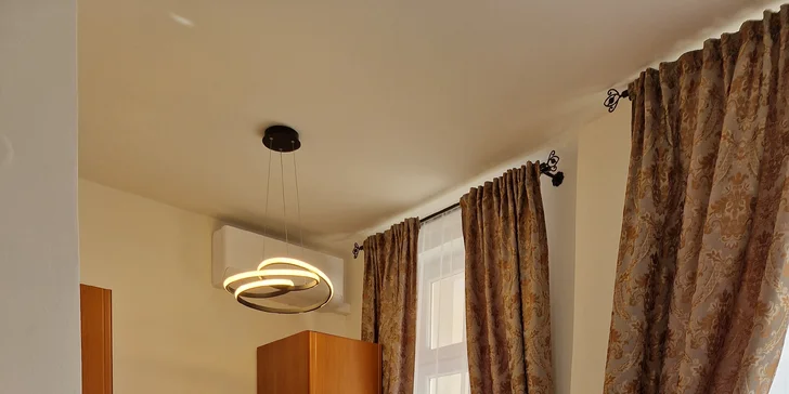 Apartmán v centre Trenčína so vstupom do privátneho wellness