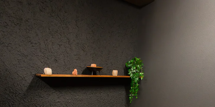 Relax vo vínnom kúpeli s občerstvením a pohárom vína pre 1 až 4 osoby