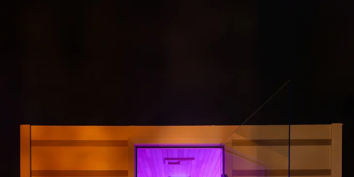 Relax vo vínnom kúpeli s občerstvením a pohárom vína pre 1 až 4 osoby