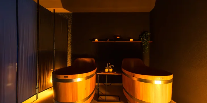 Relax vo vínnom kúpeli s občerstvením a pohárom vína pre 1 až 4 osoby