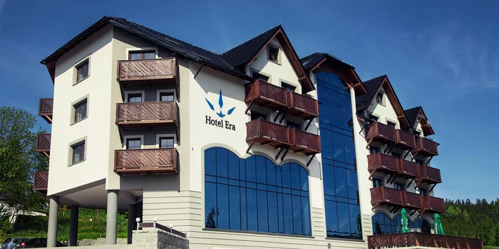 Pobyt v kúpeľnom meste Świeradów Zdrój: raňajky alebo polpenzia, wellness aj masáže